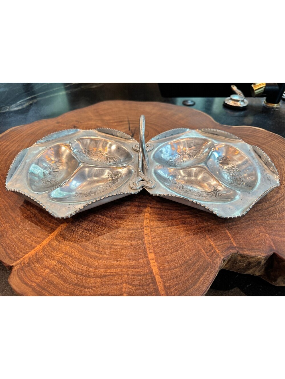 Vintage Cromwell Hand Wrought Hammered Aluminum Divided Dish Handle